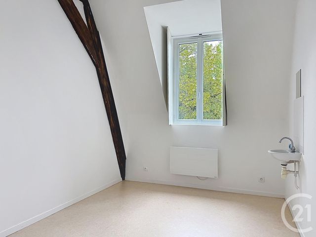 Appartement F3 &agrave; louer - 3 pi&egrave;ces - 70,21 m2 - Crisenoy - 77 - ILE-DE-FRANCE