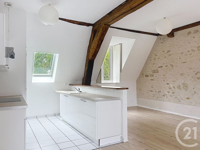 Appartement F3 &agrave; louer - 3 pi&egrave;ces - 70,21 m2 - Crisenoy - 77 - ILE-DE-FRANCE