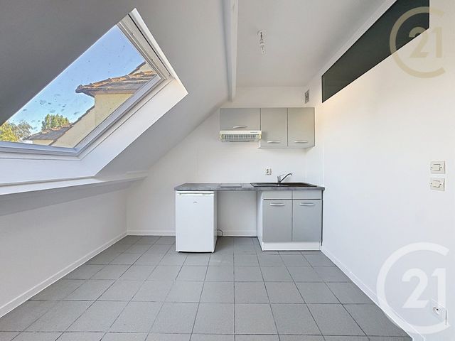 Appartement Studio &agrave; vendre - 1 pi&egrave;ce - 23,10 m2 - Cesson - 77 - ILE-DE-FRANCE