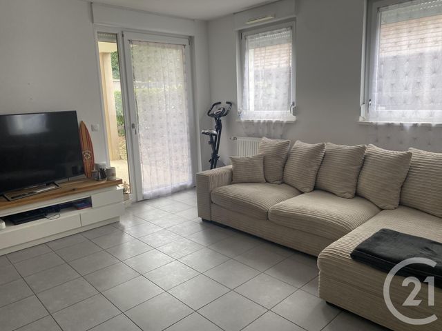 Appartement F3 &agrave; louer - 3 pi&egrave;ces - 57,80 m2 - Cesson - 77 - ILE-DE-FRANCE