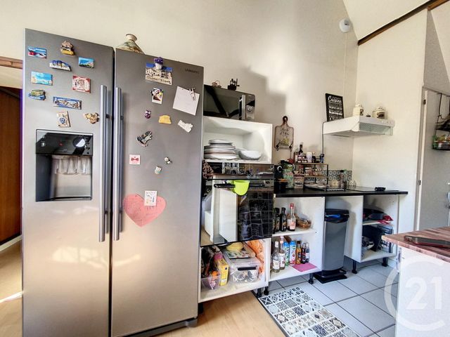Appartement F3 &agrave; louer - 3 pi&egrave;ces - 69,27 m2 - Crisenoy - 77 - ILE-DE-FRANCE