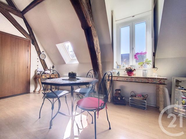 Appartement F3 &agrave; louer - 3 pi&egrave;ces - 69,27 m2 - Crisenoy - 77 - ILE-DE-FRANCE