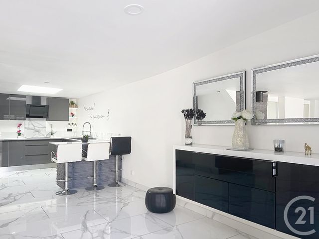 Maison &agrave; louer - 4 pi&egrave;ces - 91,04 m2 - Pringy - 77 - ILE-DE-FRANCE