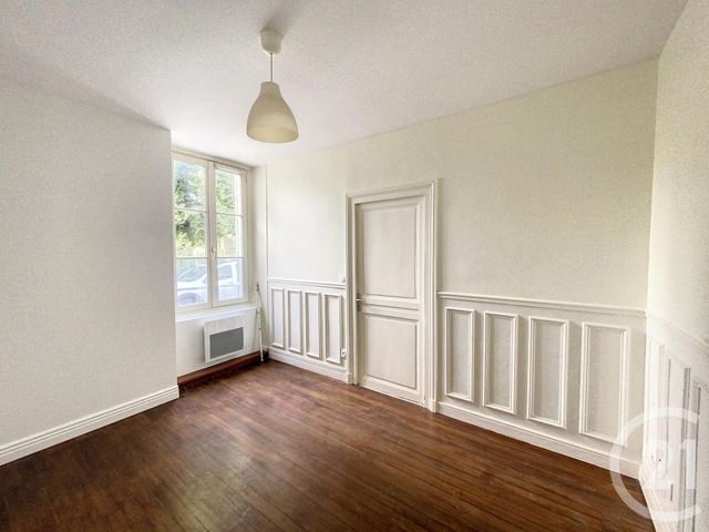 Appartement F3 &agrave; louer - 3 pi&egrave;ces - 52,28 m2 - Melun - 77 - ILE-DE-FRANCE