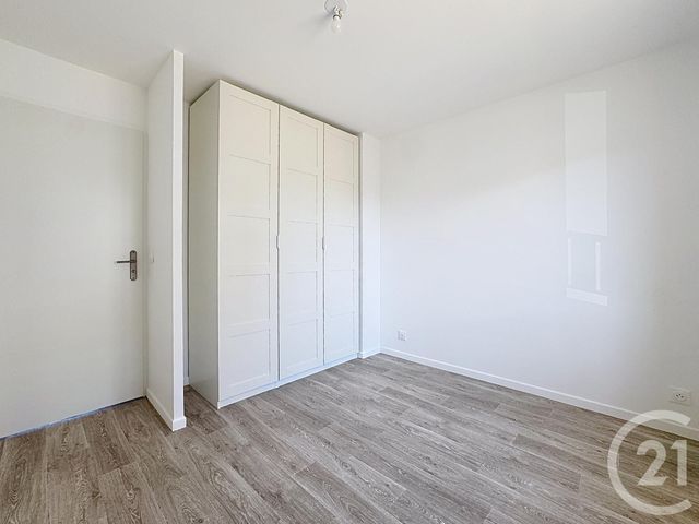 Maison &agrave; louer - 4 pi&egrave;ces - 91,80 m2 - St Fargeau Ponthierry - 77 - ILE-DE-FRANCE