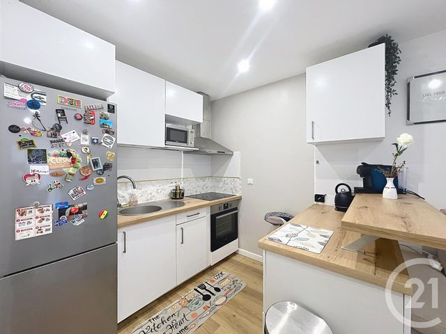 Appartement Duplex &agrave; louer - 2 pi&egrave;ces - 28,41 m2 - Pringy - 77 - ILE-DE-FRANCE
