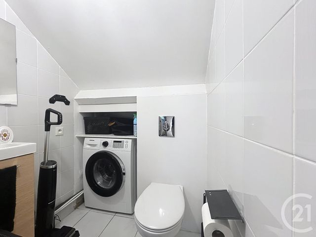 Appartement Duplex &agrave; louer - 2 pi&egrave;ces - 28,41 m2 - Pringy - 77 - ILE-DE-FRANCE