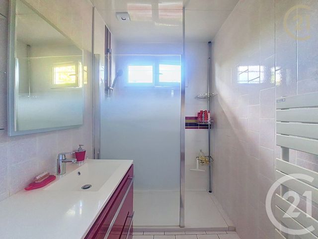 Maison &agrave; vendre - 8 pi&egrave;ces - 167 m2 - St Sauveur Sur Ecole - 77 - ILE-DE-FRANCE