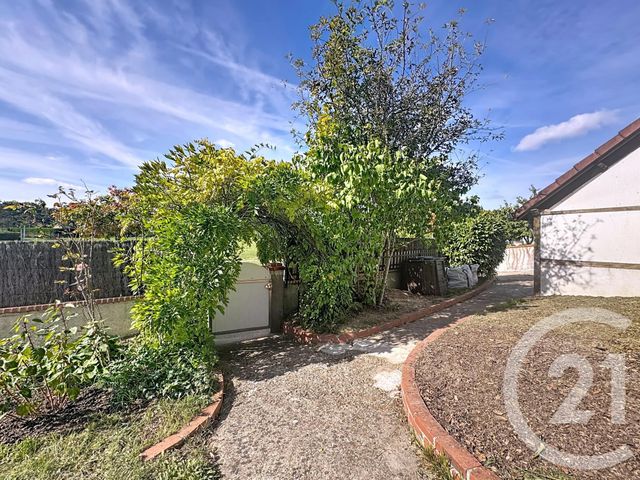 Maison à vendre - 5 pièces - 110 m2 - La Ferte St Aubin - 45 - CENTRE