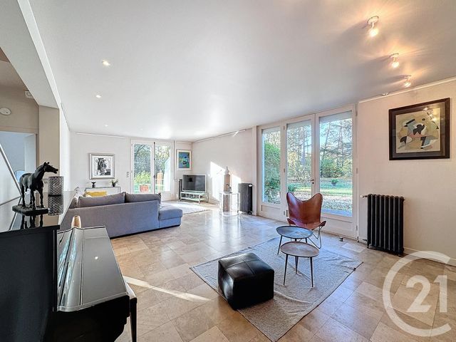 Maison à vendre - 5 pièces - 174 m2 - Yvoy Le Marron - 41 - CENTRE