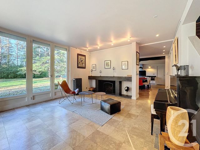 Maison à vendre - 5 pièces - 174 m2 - Yvoy Le Marron - 41 - CENTRE