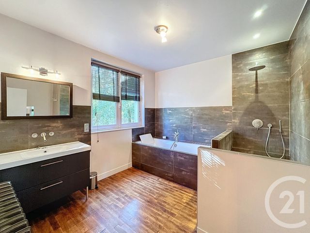 Maison à vendre - 5 pièces - 174 m2 - Yvoy Le Marron - 41 - CENTRE