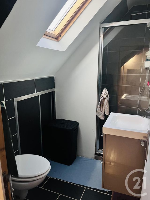 Maison &agrave; louer - 3 pi&egrave;ces - 54,17 m2 - Jouy Le Potier - 45 - CENTRE