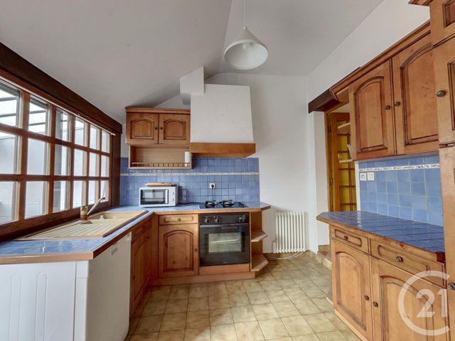 Maison &agrave; louer - 4 pi&egrave;ces - 84 m2 - La Ferte St Aubin - 45 - CENTRE