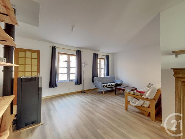 Maison &agrave; louer - 4 pi&egrave;ces - 84 m2 - La Ferte St Aubin - 45 - CENTRE