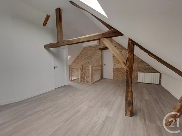 Maison &agrave; louer - 6 pi&egrave;ces - 164,74 m2 - Marcilly En Villette - 45 - CENTRE