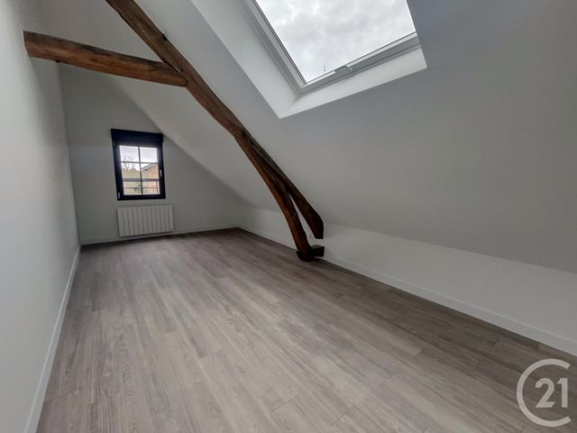 Maison &agrave; louer - 6 pi&egrave;ces - 164,74 m2 - Marcilly En Villette - 45 - CENTRE