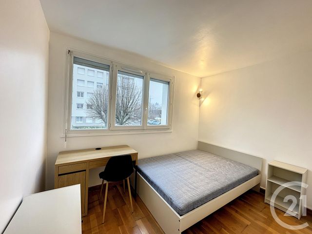 Appartement Chambre &agrave; louer - 1 pi&egrave;ce - 10 m2 - Orleans - 45 - CENTRE