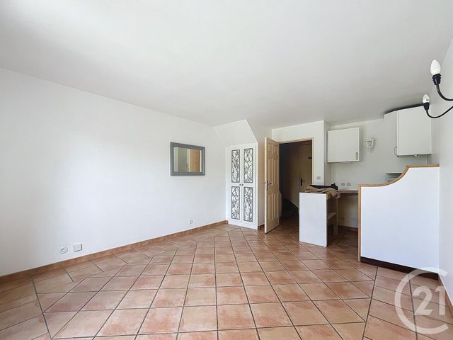 Maison &agrave; louer - 2 pi&egrave;ces - 38 m2 - Ardon - 45 - CENTRE