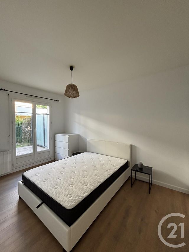 Appartement T2 &agrave; louer - 2 pi&egrave;ces - 44,04 m2 - Olivet - 45 - CENTRE