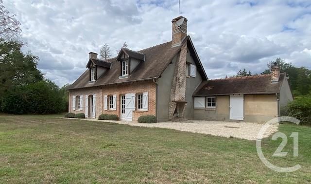 Maison &agrave; louer - 5 pi&egrave;ces - 138,80 m2 - La Ferte St Aubin - 45 - CENTRE