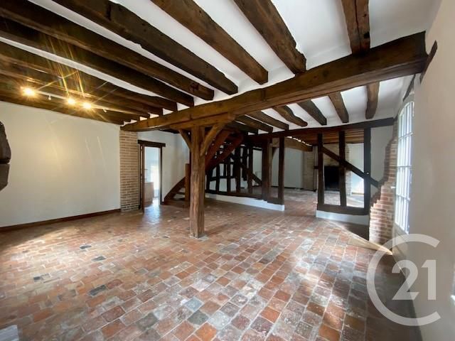 Maison &agrave; louer - 5 pi&egrave;ces - 138,80 m2 - La Ferte St Aubin - 45 - CENTRE