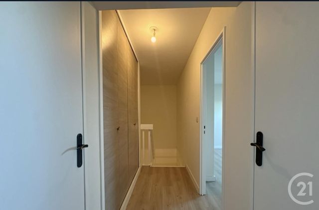 Appartement T2 &agrave; louer - 2 pi&egrave;ces - 60,61 m2 - Olivet - 45 - CENTRE