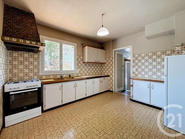 Maison &agrave; louer - 6 pi&egrave;ces - 138,50 m2 - Jouy Le Potier - 45 - CENTRE