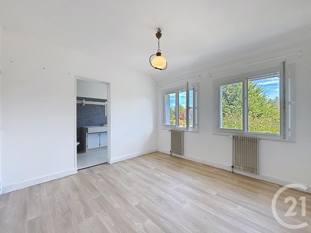 Maison &agrave; louer - 6 pi&egrave;ces - 138,50 m2 - Jouy Le Potier - 45 - CENTRE