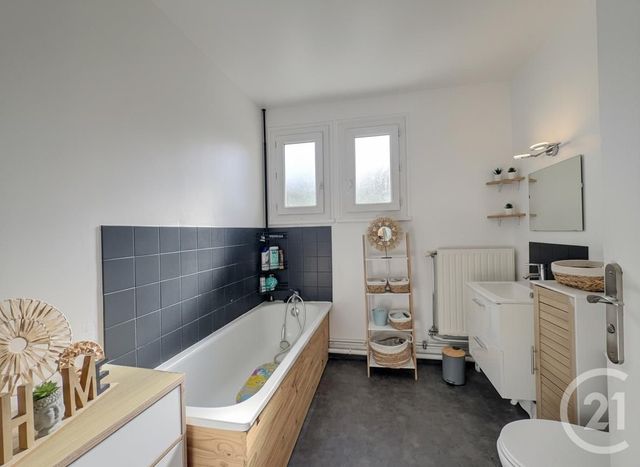 Maison &agrave; vendre - 4 pi&egrave;ces - 95 m2 - La Ferte St Aubin - 45 - CENTRE