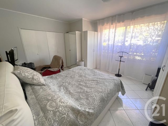 Appartement F3 à vendre - 3 pièces - 64 m2 - Menton - 06 - PROVENCE-ALPES-COTE-D-AZUR