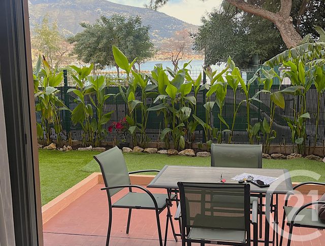 Appartement F2 à vendre - 2 pièces - 36 m2 - Roquebrune Cap Martin - 06 - PROVENCE-ALPES-COTE-D-AZUR