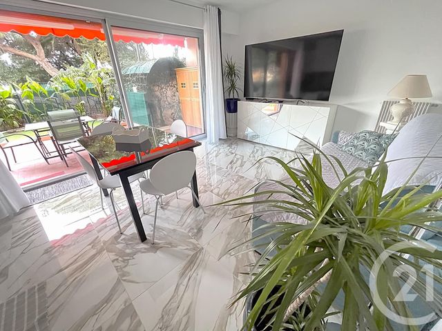 Appartement F2 à vendre - 2 pièces - 36 m2 - Roquebrune Cap Martin - 06 - PROVENCE-ALPES-COTE-D-AZUR