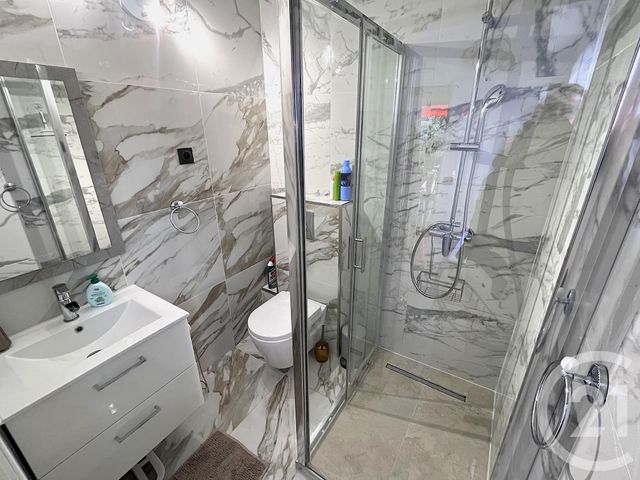 Appartement F2 à vendre - 2 pièces - 36 m2 - Roquebrune Cap Martin - 06 - PROVENCE-ALPES-COTE-D-AZUR