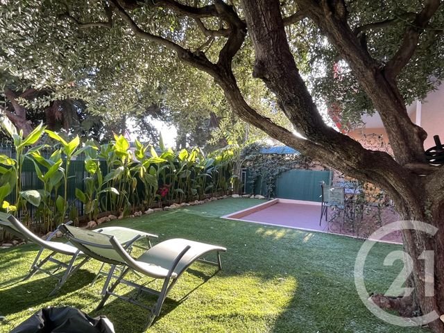 Appartement F2 à vendre - 2 pièces - 36 m2 - Roquebrune Cap Martin - 06 - PROVENCE-ALPES-COTE-D-AZUR