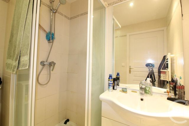 Appartement F2 &agrave; vendre - 2 pi&egrave;ces - 52,25 m2 - Menton - 06 - PROVENCE-ALPES-COTE-D-AZUR