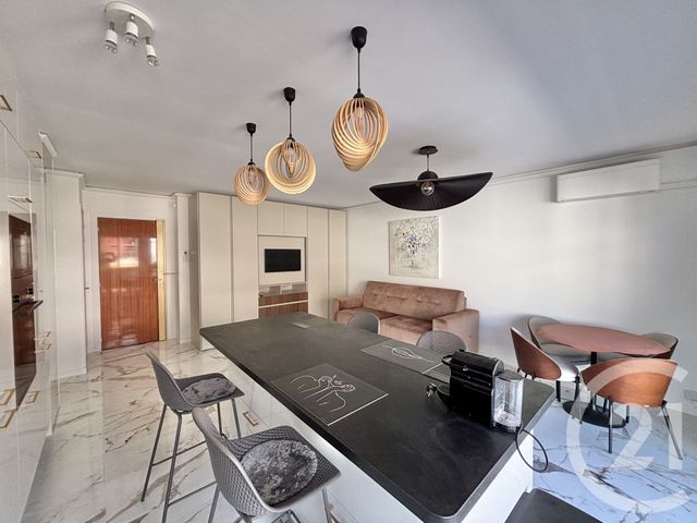 Appartement F2 &agrave; louer - 2 pi&egrave;ces - 47,19 m2 - Roquebrune Cap Martin - 06 - PROVENCE-ALPES-COTE-D-AZUR