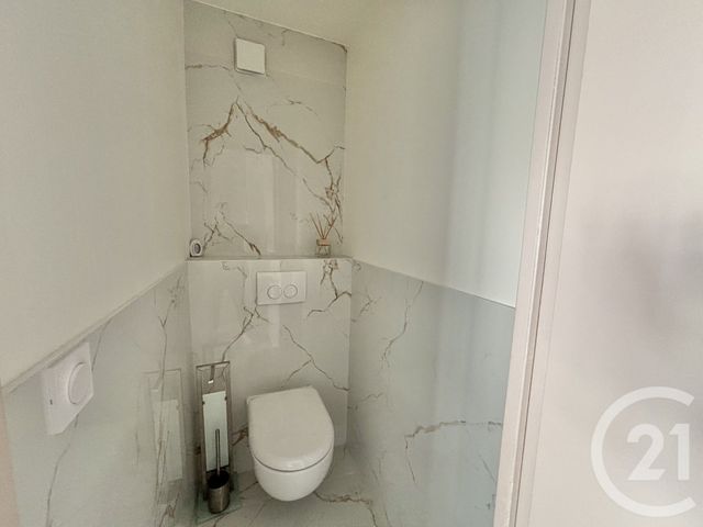 Appartement F2 &agrave; louer - 2 pi&egrave;ces - 47,19 m2 - Roquebrune Cap Martin - 06 - PROVENCE-ALPES-COTE-D-AZUR