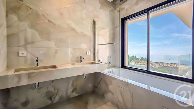 Maison à vendre - 5 pièces - 238 m2 - Roquebrune Cap Martin - 06 - PROVENCE-ALPES-COTE-D-AZUR