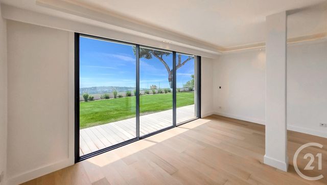 Maison à vendre - 5 pièces - 238 m2 - Roquebrune Cap Martin - 06 - PROVENCE-ALPES-COTE-D-AZUR