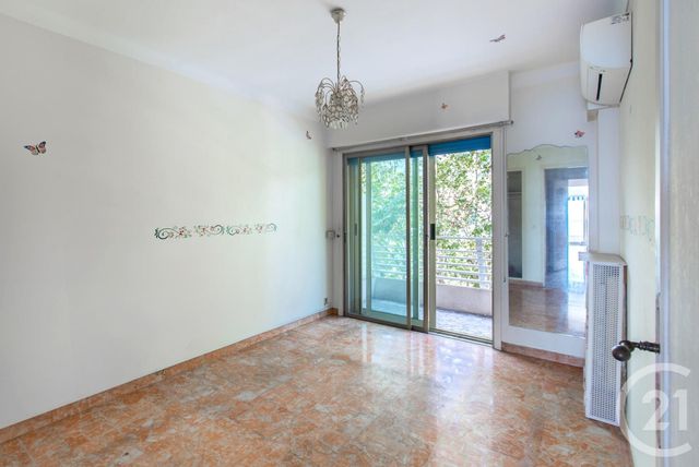 Appartement F3 à vendre - 3 pièces - 67,70 m2 - Menton - 06 - PROVENCE-ALPES-COTE-D-AZUR