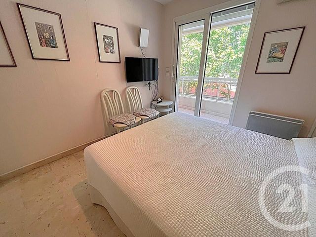 Appartement F2 à vendre - 2 pièces - 48 m2 - Menton - 06 - PROVENCE-ALPES-COTE-D-AZUR