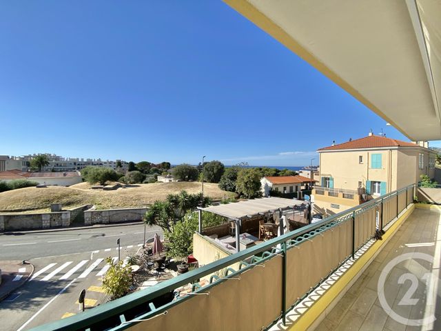 Appartement F3 à louer - 3 pièces - 55,26 m2 - Roquebrune Cap Martin - 06 - PROVENCE-ALPES-COTE-D-AZUR