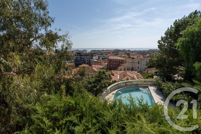 Maison à vendre - 12 pièces - 475,55 m2 - Menton - 06 - PROVENCE-ALPES-COTE-D-AZUR