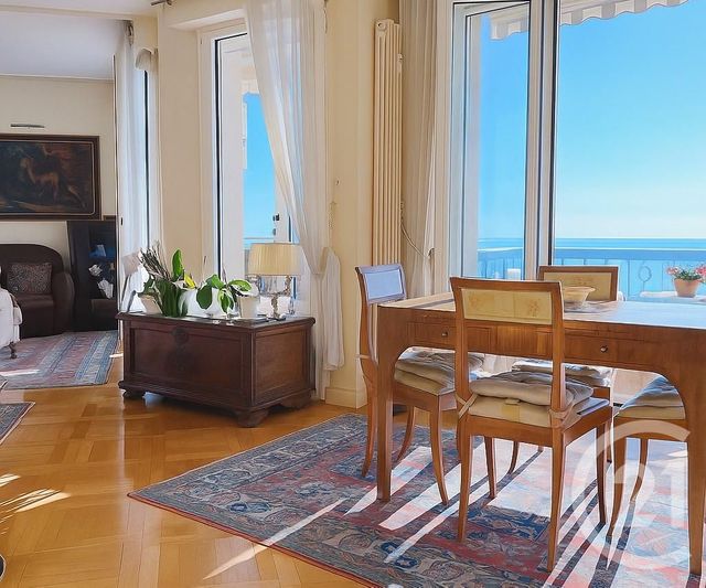 Appartement F3 à vendre MENTON
