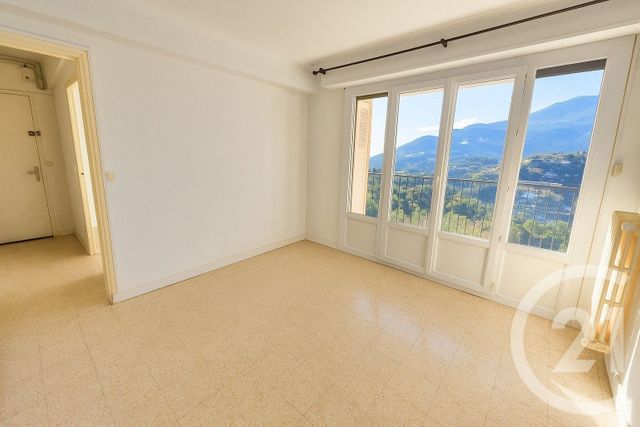 Appartement F4 &agrave; vendre - 4 pi&egrave;ces - 76,26 m2 - Menton - 06 - PROVENCE-ALPES-COTE-D-AZUR