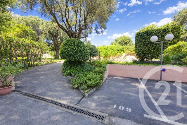 Appartement F1 &agrave; vendre - 1 pi&egrave;ce - 22,15 m2 - Roquebrune Cap Martin - 06 - PROVENCE-ALPES-COTE-D-AZUR