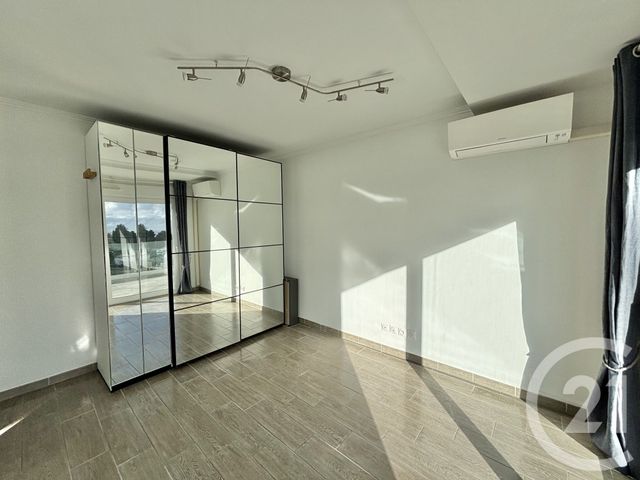 Appartement F2 &agrave; louer - 2 pi&egrave;ces - 46,84 m2 - Roquebrune Cap Martin - 06 - PROVENCE-ALPES-COTE-D-AZUR