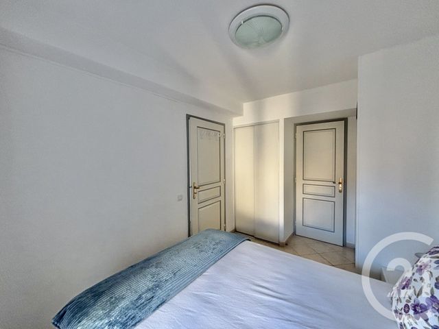 Appartement F2 &agrave; louer - 2 pi&egrave;ces - 33,75 m2 - Menton - 06 - PROVENCE-ALPES-COTE-D-AZUR