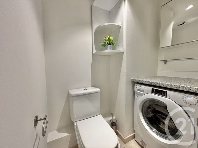 Appartement F2 &agrave; louer - 2 pi&egrave;ces - 33,75 m2 - Menton - 06 - PROVENCE-ALPES-COTE-D-AZUR